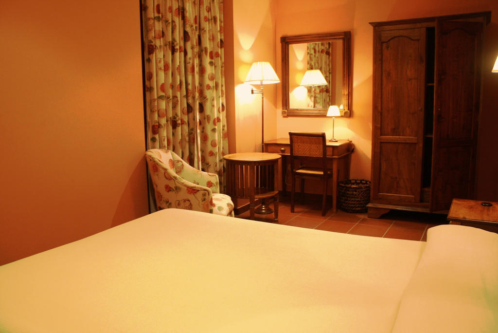 Hotel Pesqueria Del Tambre Noia Pokój zdjęcie